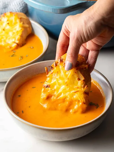 Roasted Red Pepper Soup