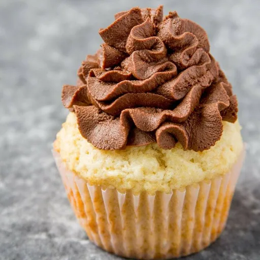 Whipped Chocolate Ganache Frosting