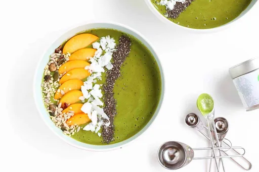 Matcha Peach Smoothie Bowl