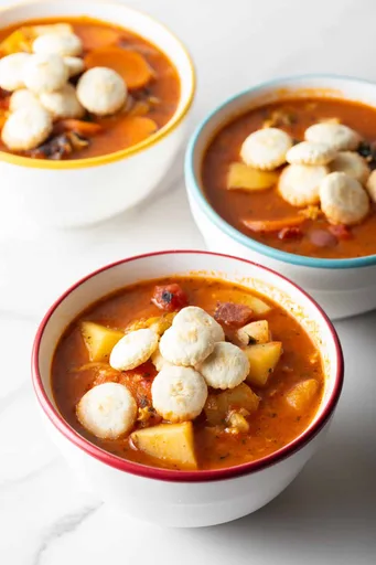 Rhode Island Clam Chowder