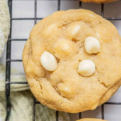 Chewy White Chocolate Chip Cookies