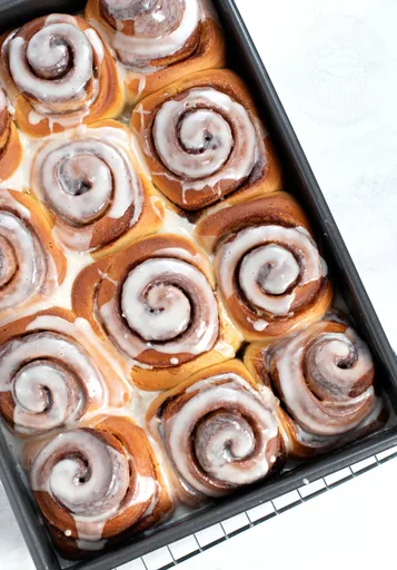 Cinnamon Buns (UK Recipe)
