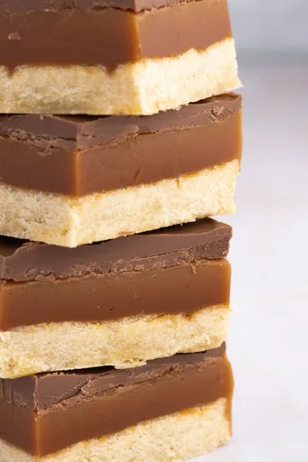 Caramel Slice