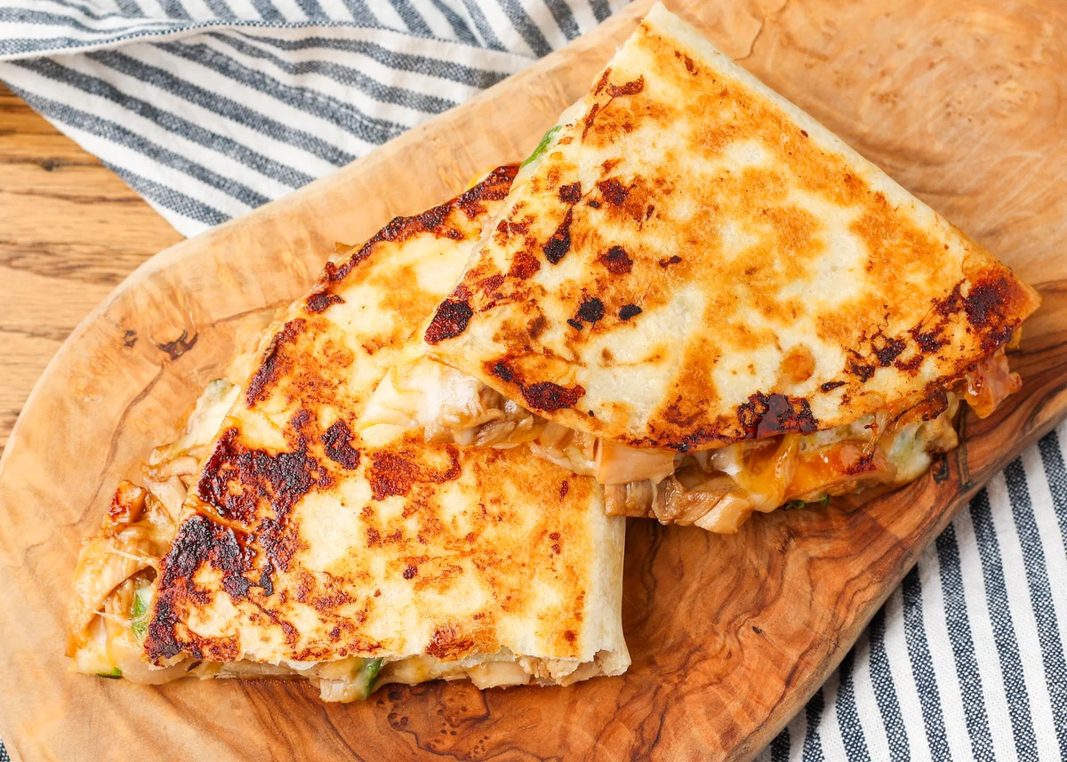 Quesadillas de Pollo Teriyaki