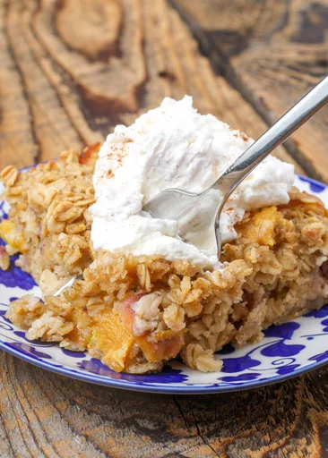 Baked Peach Oatmeal