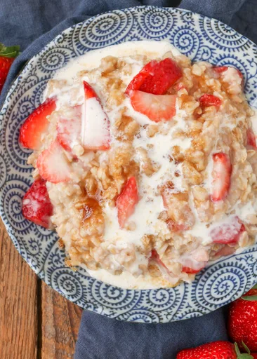 Avena con Fresas y Nata