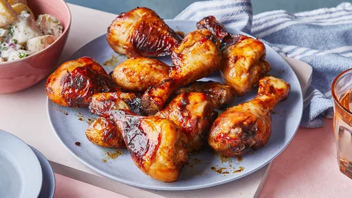 Muslos de pollo melosos en freidora de aire
