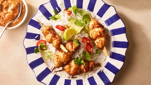 Pollo con cacahuete en freidora de aire