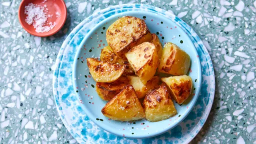 Air fryer roast potatoes
