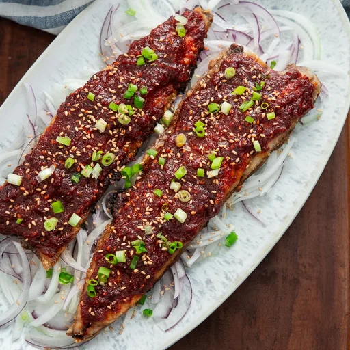 Caballa picante a la sartén al estilo coreano (Gogalbi)