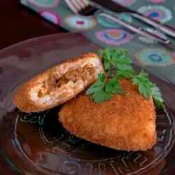 Kimchee and Cheese Rice Patties (kimcheese jumuk bap)