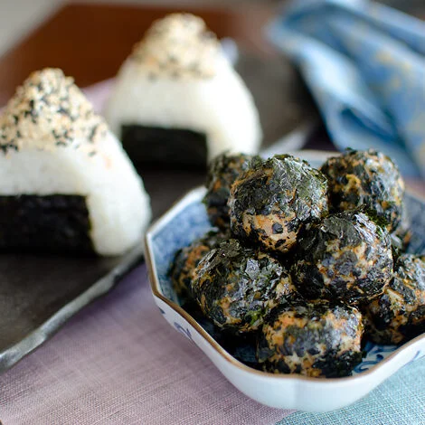 Kimchi Tuna Onigiri and Kimchi Seaweed Rice Balls