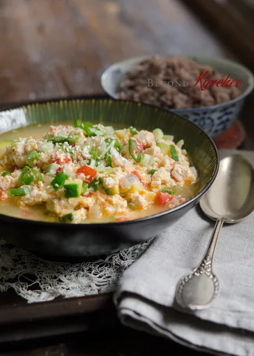 Tofu with Egg and Tomato