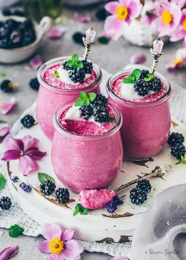 Blackberry Mousse - Easy Vegan Dessert