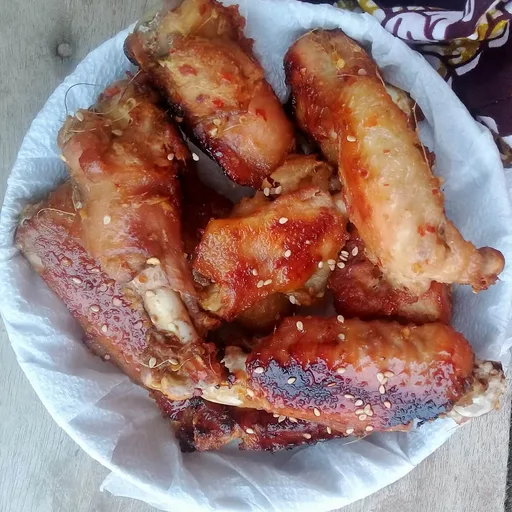 Chilli, ginger and garlic baked chicken wings