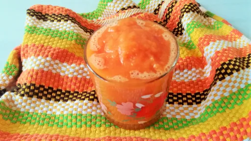 Batido de papaya y piña