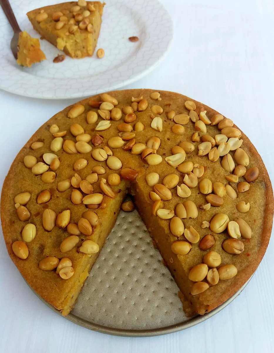Savoury plantain cake