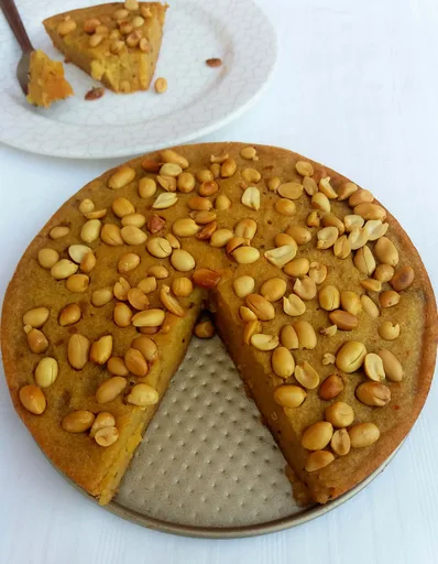 Savoury plantain cake