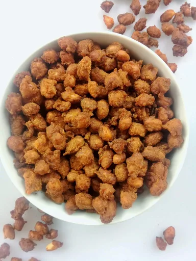 Sweet and spicy coated groundnuts (Peanuts)