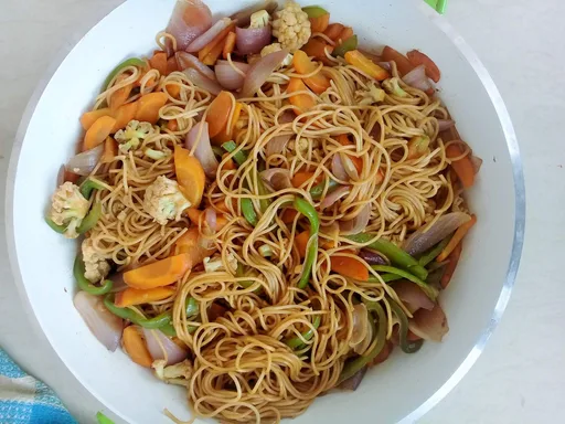 Salteado de verduras con pasta