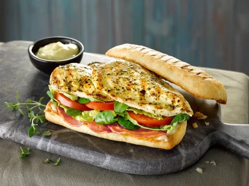 Sandwich de Pollo y Bacon con Mayonesa de Limón
