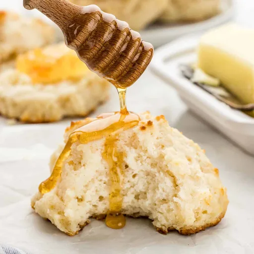 Crazy Easy Buttermilk Drop Biscuits (Tender & Flaky)