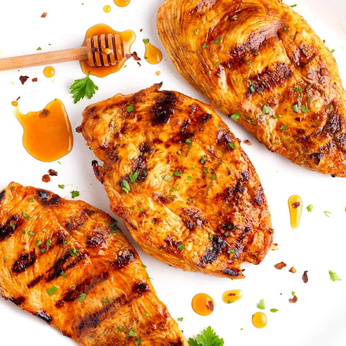 Easy Hot Honey Chicken Marinade Recipe (So flavorful!)