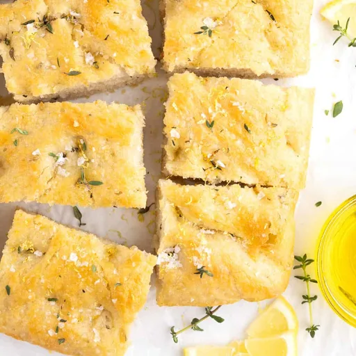 Pan focaccia de limón y tomillo (¡Sin amasar!)