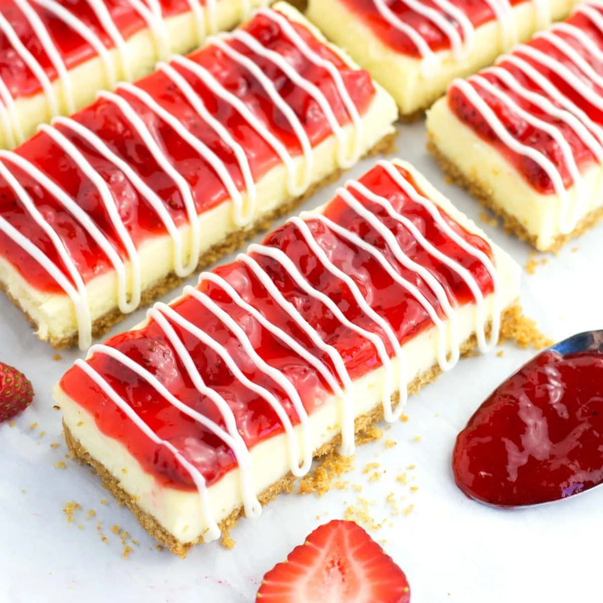 The BEST Philadelphia Cheesecake Bars (Snack Bars)