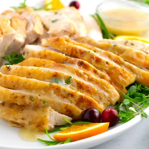 Cómo cocinar pechuga de pavo en un horno asador (¡jugosa y fácil!)