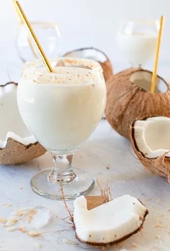 Batida de Coco - Brazilian Coconut Cocktail