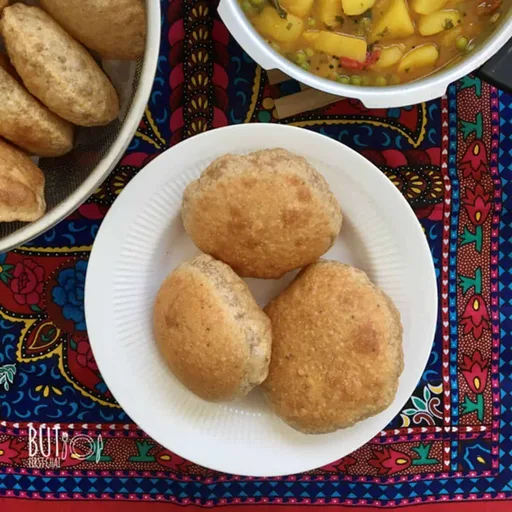 Bedmi Puri Recipe