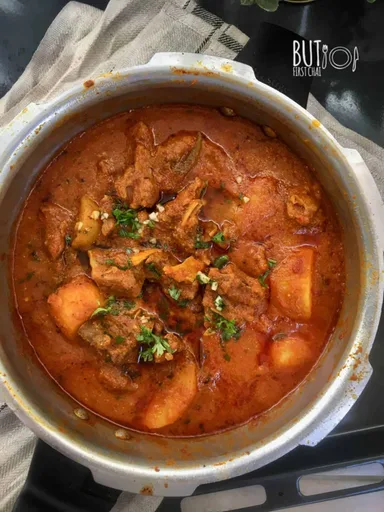 Aloo Gosht Recipe - Potato and Meat Curry