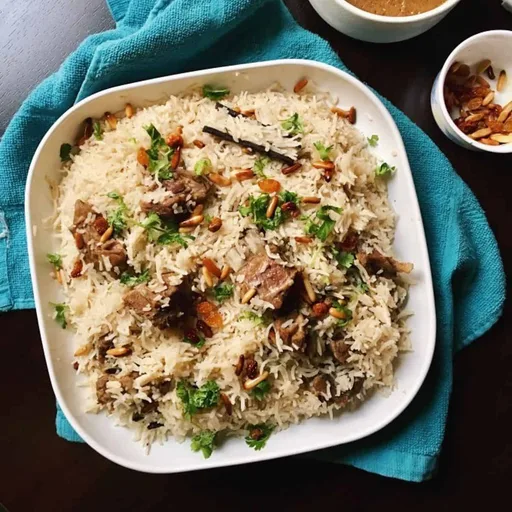Arroz con cordero al estilo beduino