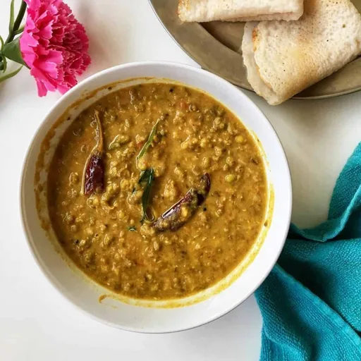 Cherupayar Curry with Coconut