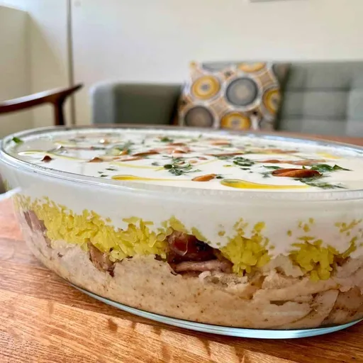 Chicken Fatteh Recipe (Palestinian-Style Layered Dish)
