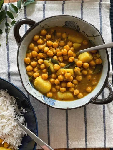 Chickpea Tamarind Curry with Potatoes