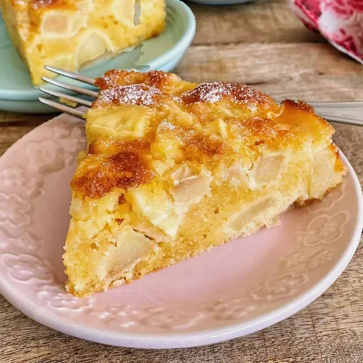 Gateau Pommes – A Delicious French Apple Cake