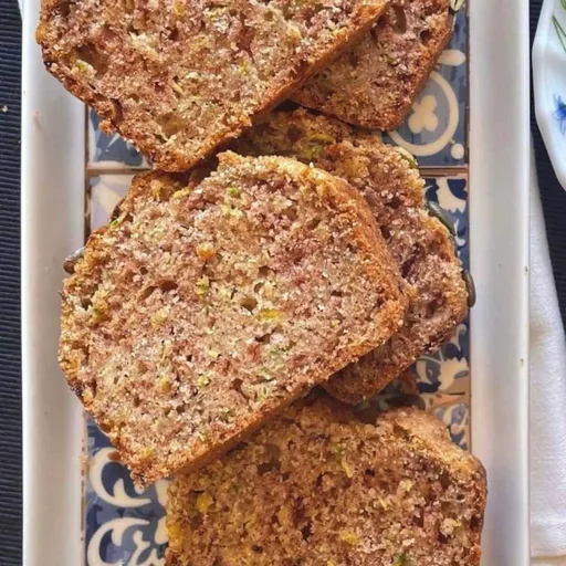 Easy one-bowl Zucchini Bread (Baby marrow or Kousa)