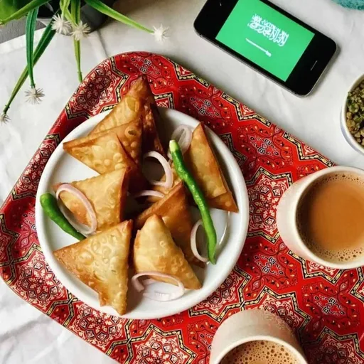 Sambusa saudí | Samosas de judías mungo y carne