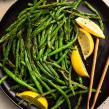 Quick & Easy Crispy Air Fryer Green Beans