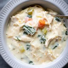 Copycat Olive Garden Chicken Gnocchi Soup