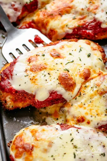 Pollo a la parmesana crujiente