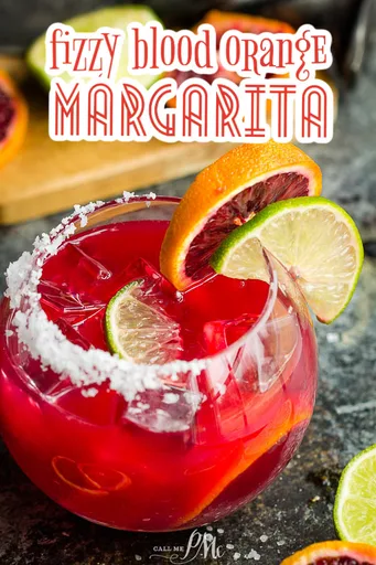 Margarita burbujeante de naranja sanguina