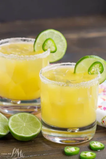 Margarita de piña
