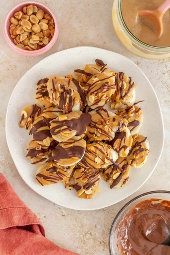 Frozen Banana Snickers Bites Recipe