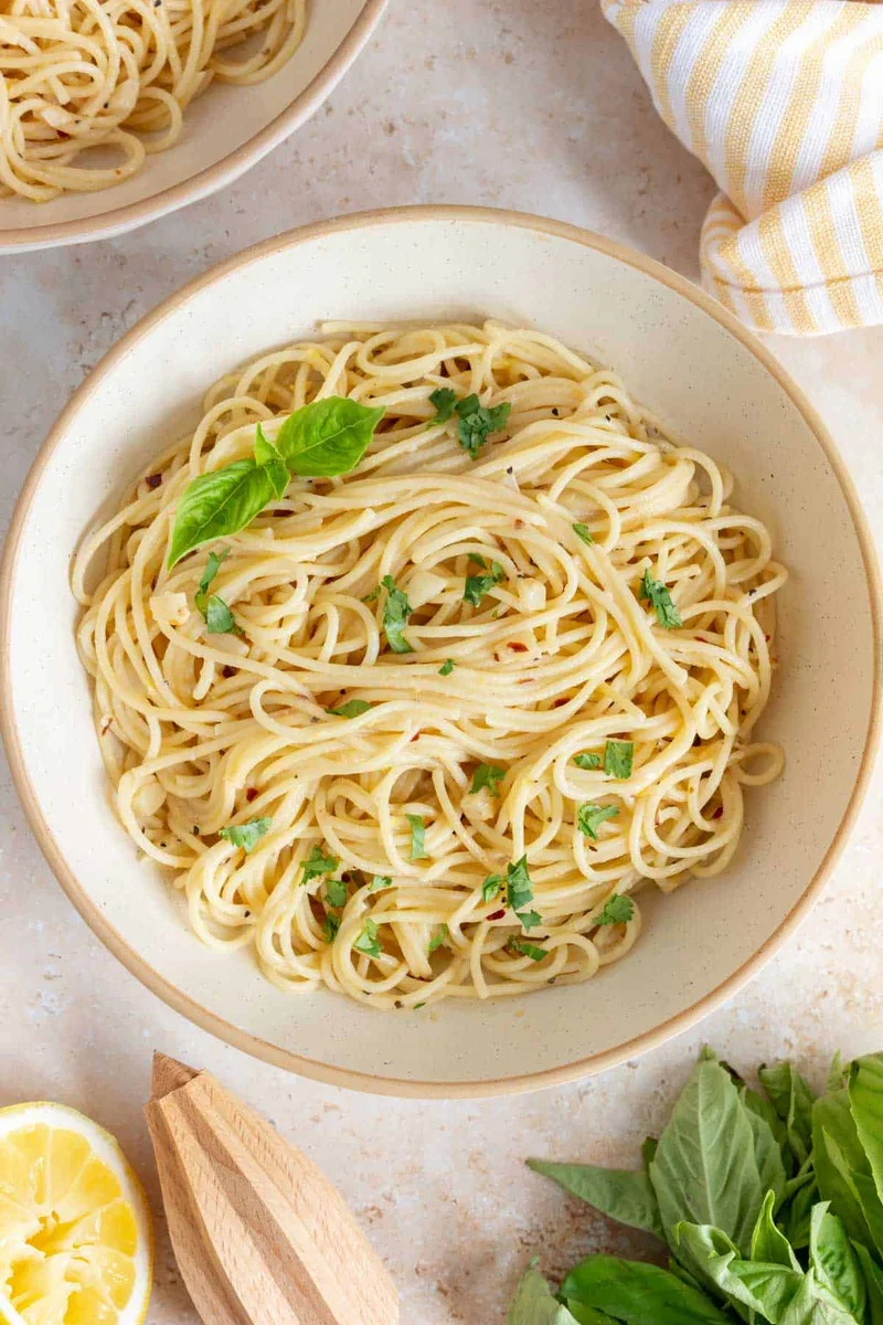 Butter Lemon Garlic Pasta