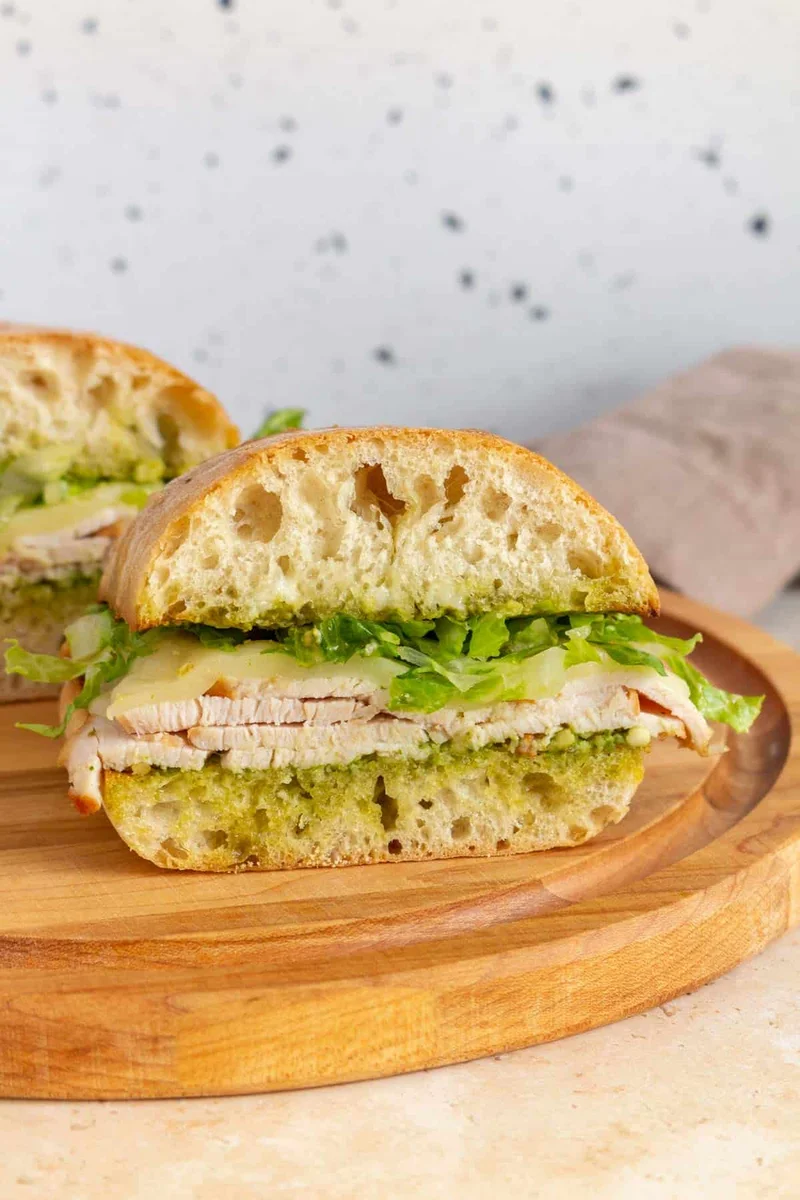 Pesto Turkey Sandwich