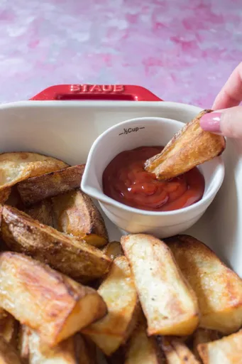 Gajos de patata al horno sencillos