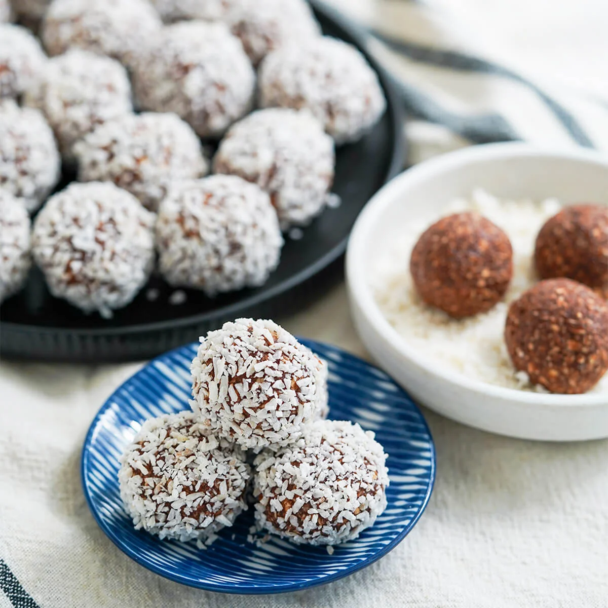 Chokladbollar - Swedish chocolate oat balls